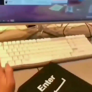 Enter keyboard.mp4